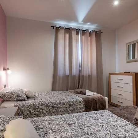 Mia, Your Warm And Sunny Family Getaway * Cere